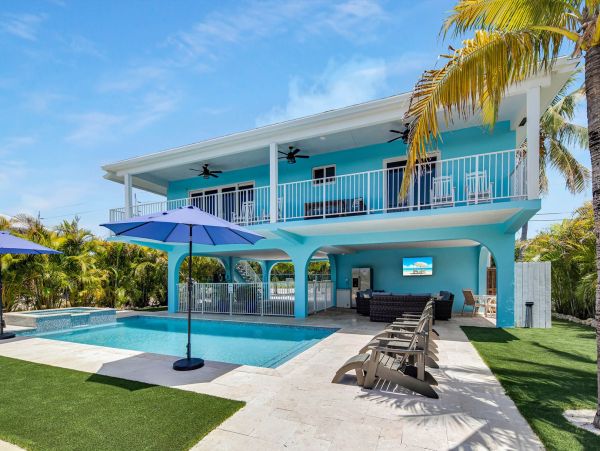 Florida Keys Vacation Rental - Gulfside Home with Pool and Dockage