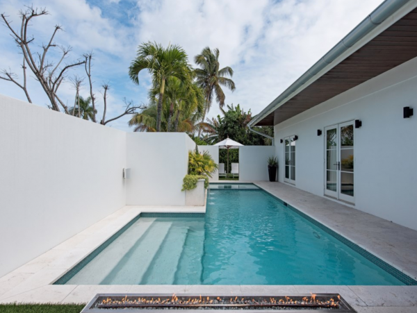 Gorgeous Naples Vacation Home With Private Pool & Hot Tub