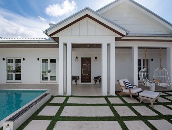Gorgeous Naples Vacation Home With Private Pool & Hot Tub