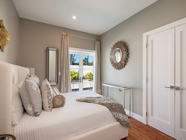 Gorgeous Naples Vacation Home With Private Pool & Hot Tub