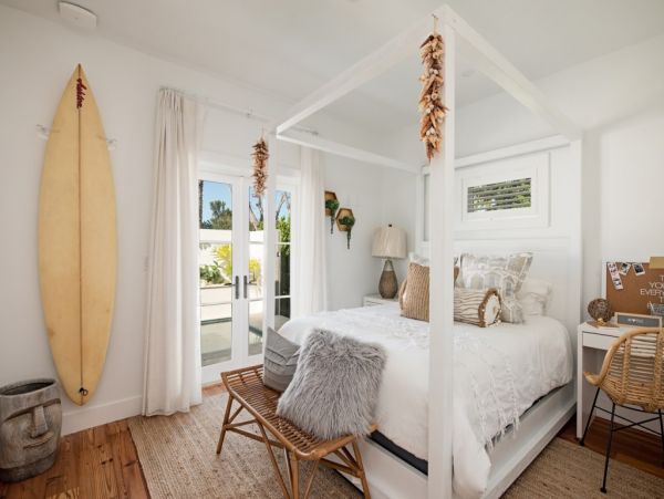 Gorgeous Naples Vacation Home With Private Pool & Hot Tub