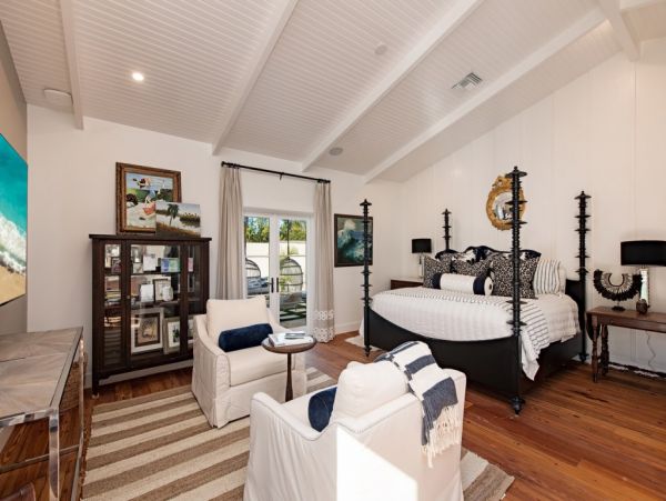 Gorgeous Naples Vacation Home With Private Pool & Hot Tub