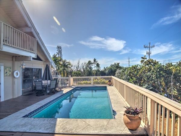 Luxury Vacation Home 4 Bedrooms & Pool Near Sombrero Beach