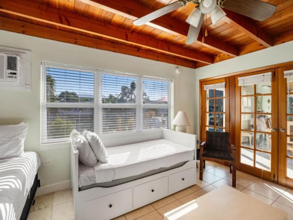 Key Colony Vacation Home Five Bedroom