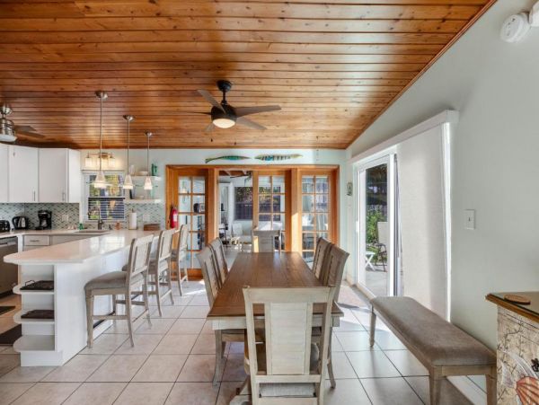 Key Colony Vacation Home Five Bedroom