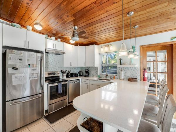 Key Colony Vacation Home Five Bedroom