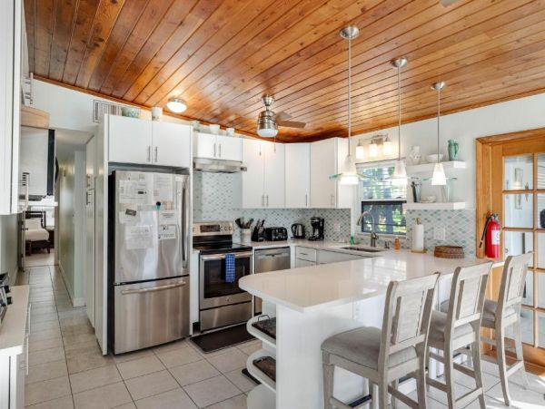 Key Colony Vacation Home Five Bedroom