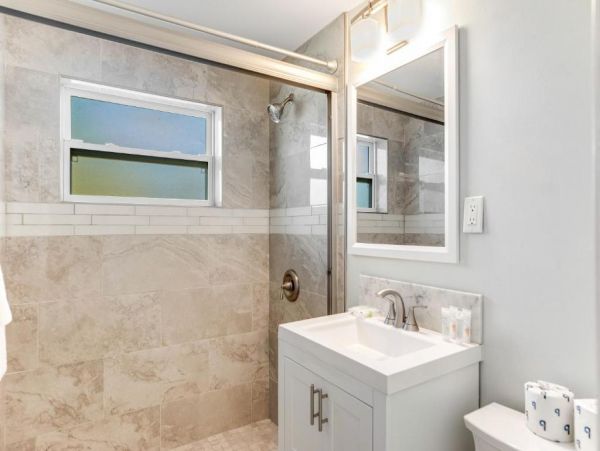 Key Colony Vacation Home Five Bedroom
