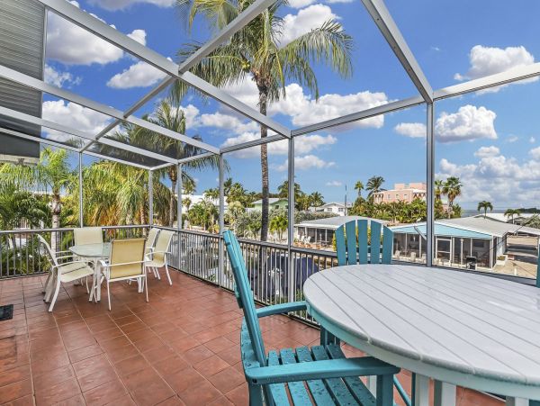 Florida Keys Five Bedroom Waterside Home