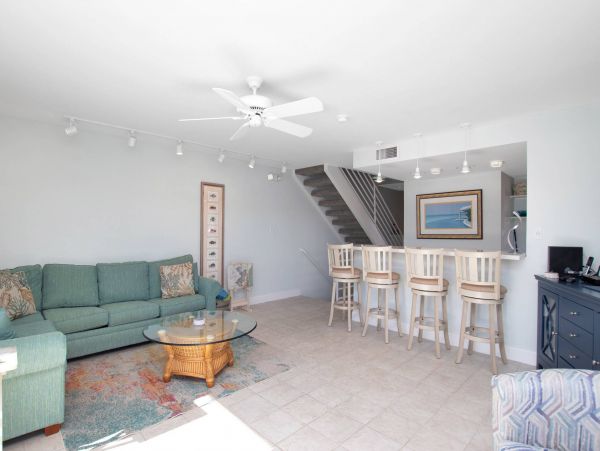 Marathon Vacation Townhome Three Bedrooms Walk To Beach