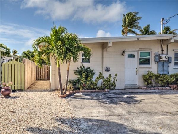 The Florida Keys Condo 963595