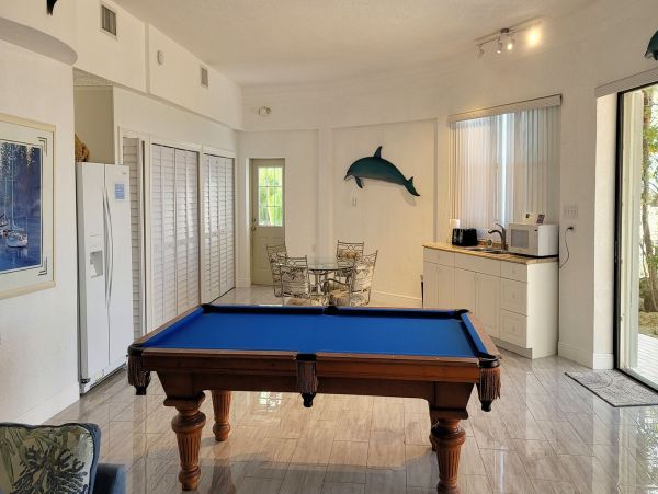 Marathon, Florida Luxury Vacation Rental - Waterfront 4-Bedroom Home with Pool, Spa & Dock