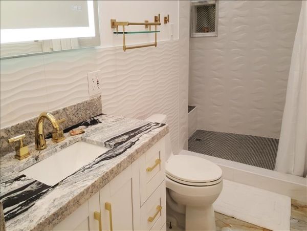 Marathon, Florida Luxury Vacation Rental - Waterfront 4-Bedroom Home with Pool, Spa & Dock
