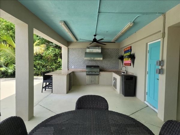 Marathon Beachfront Vacation Rental - Florida Keys Luxury Home
