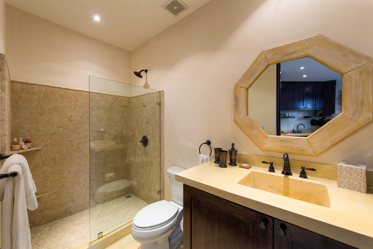 Las Catalinas Condo 963613