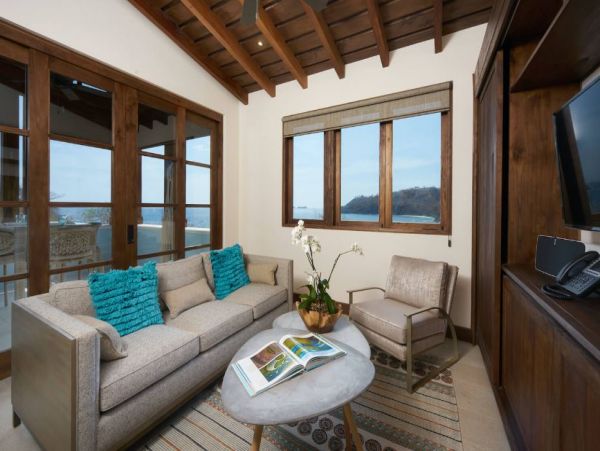 Gorgeous Four Bedroom Vacation Villa in Las Catalinas
