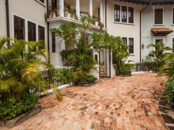 Las Catalinas Condo 963630