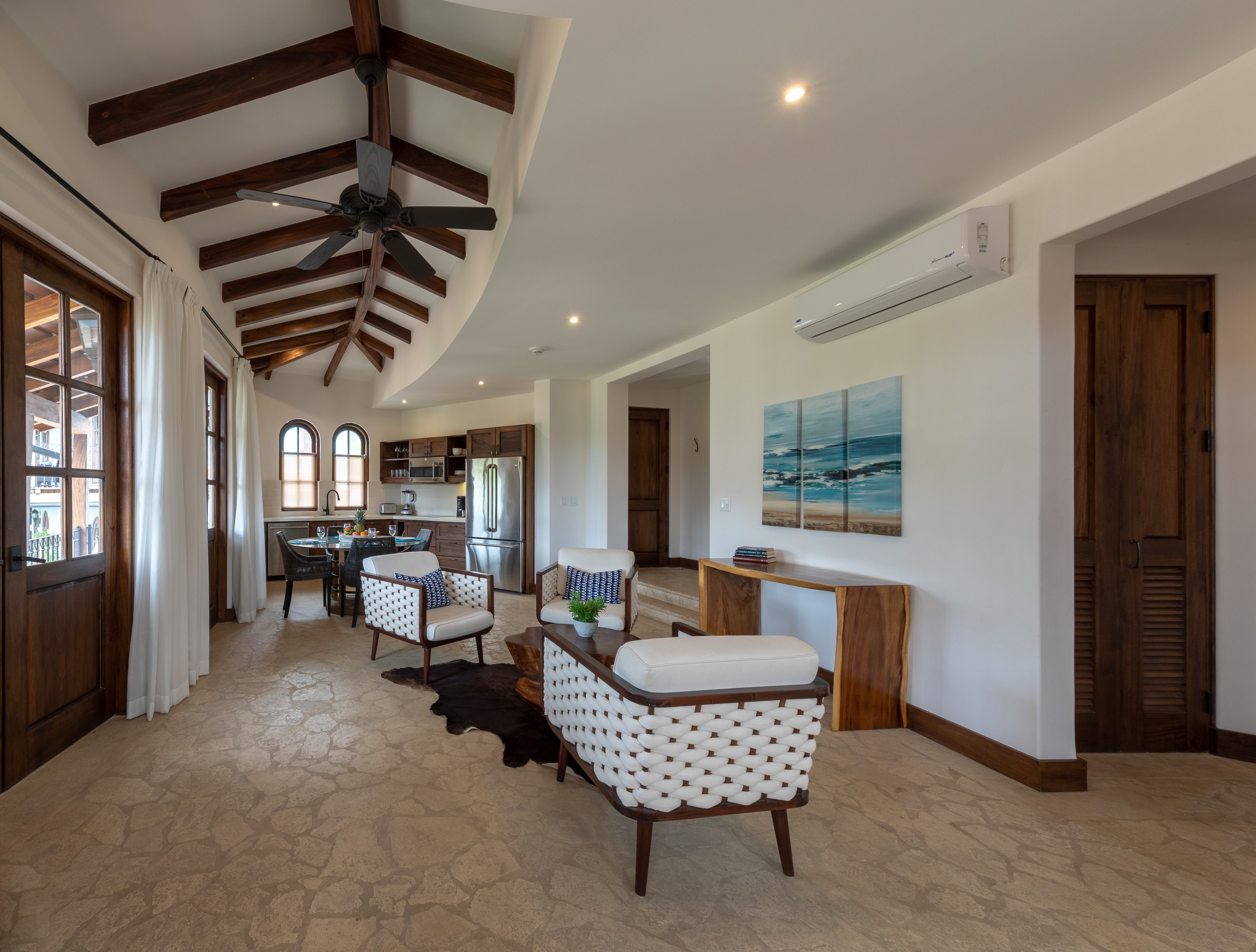 Las Catalinas Condo 963636
