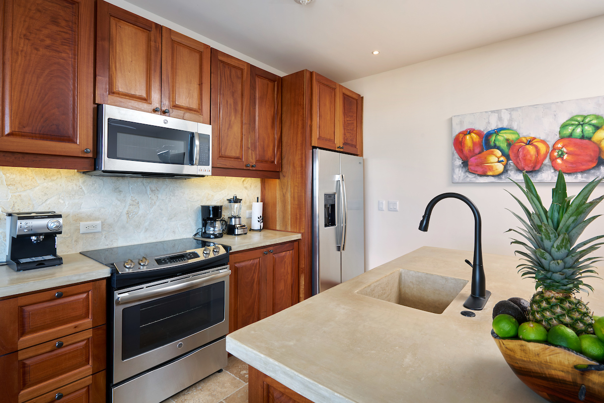 Las Catalinas Home 963637
