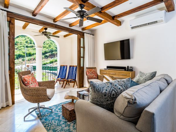 Las Catalinas Condo 963641