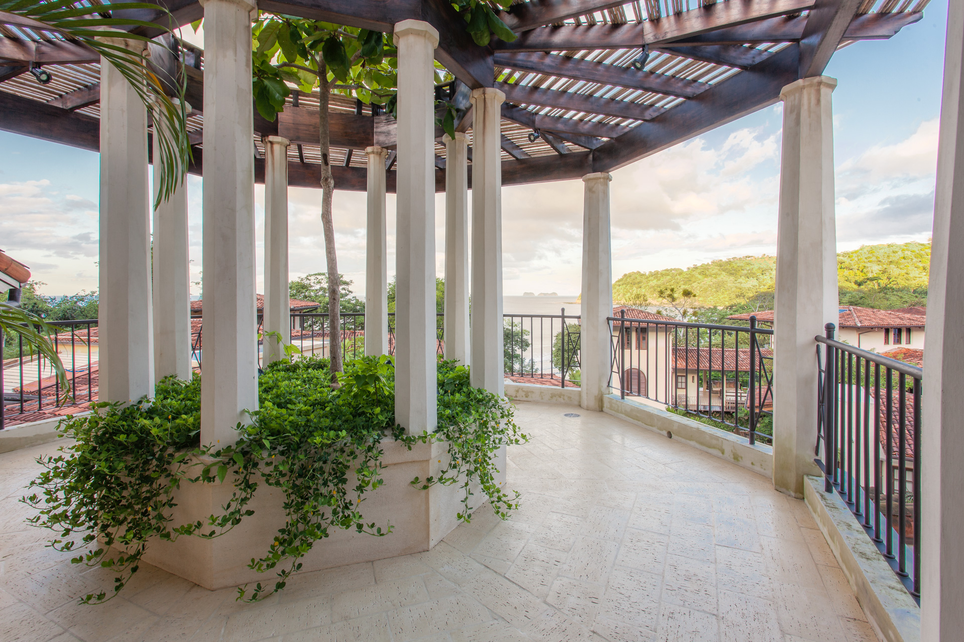 Las Catalinas Condo 963649
