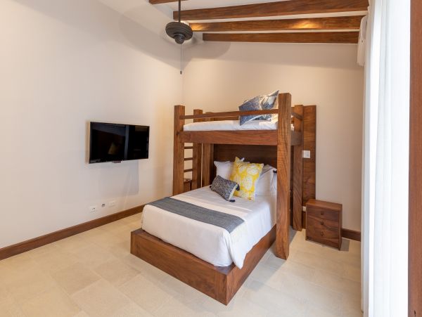 Las Catalinas Condo 963652