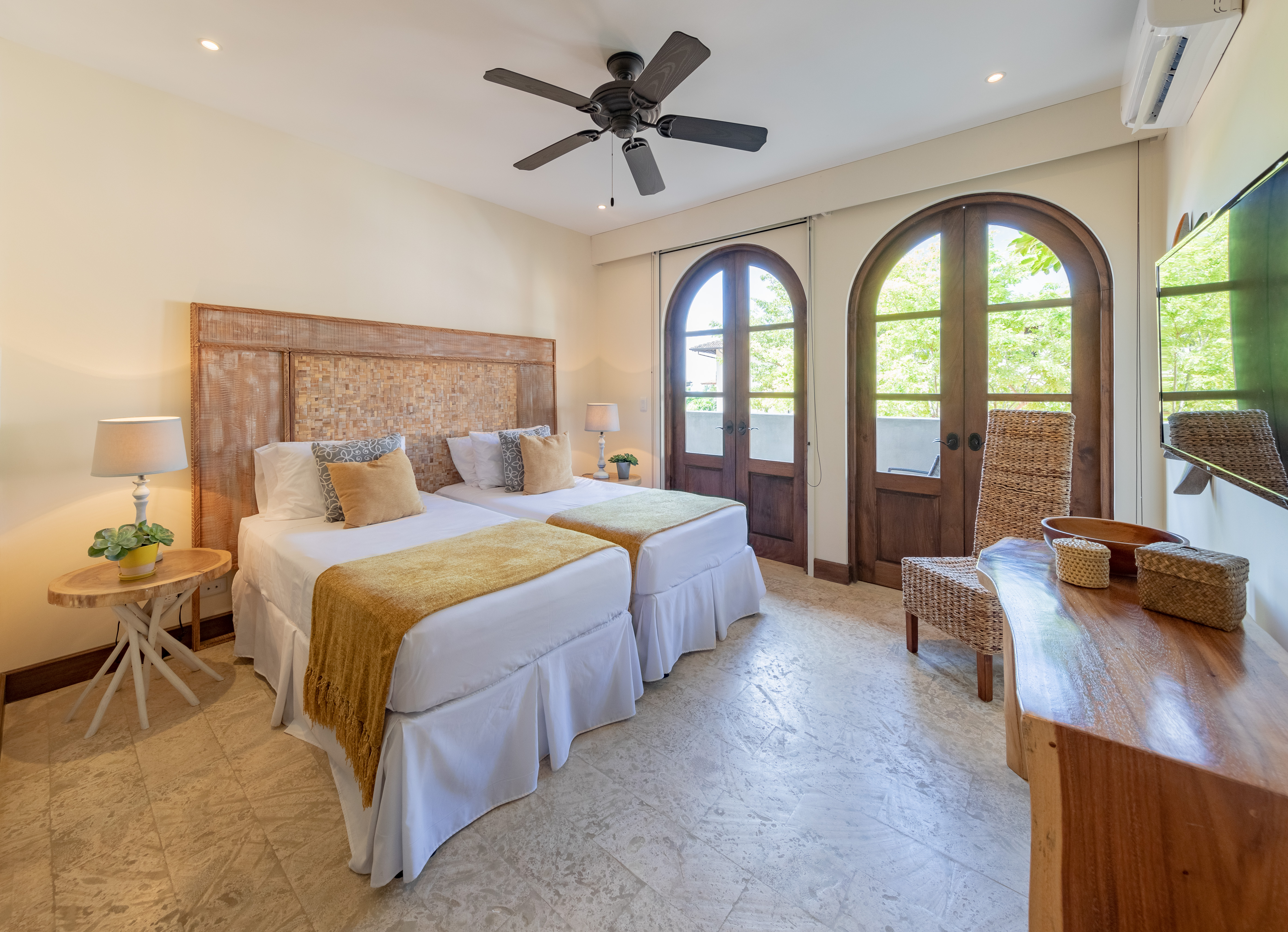 Las Catalinas Condo 963658