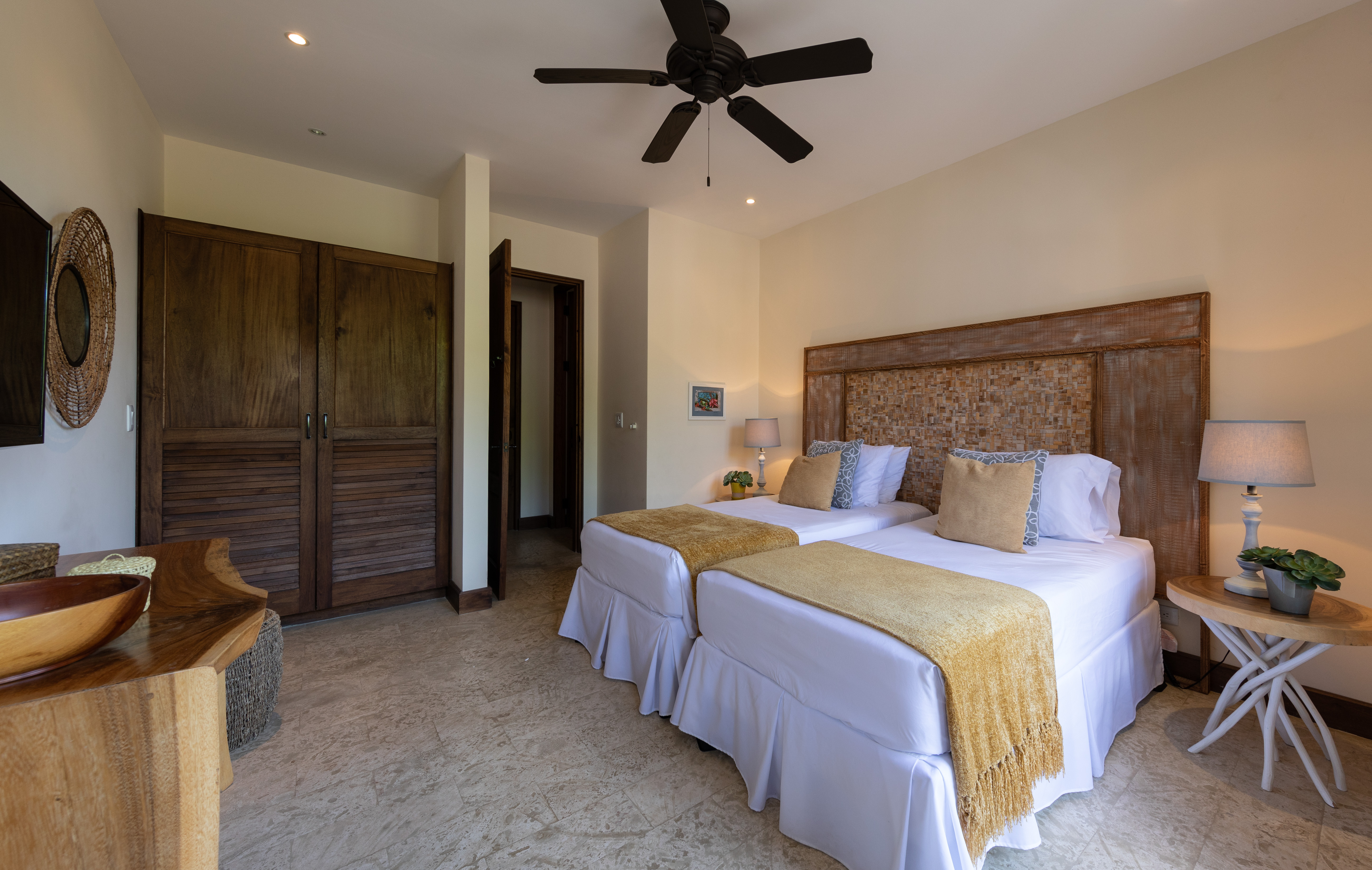 Las Catalinas Condo 963658