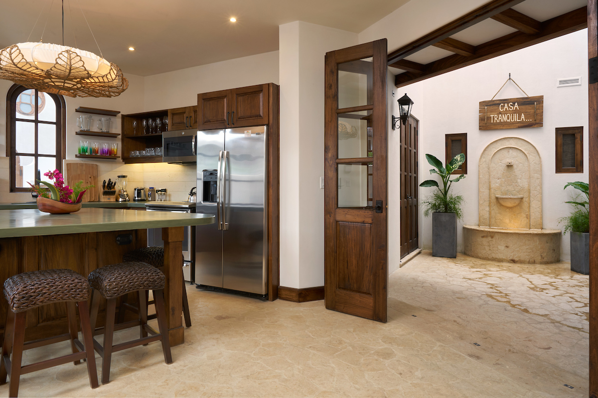 Las Catalinas Condo 963665