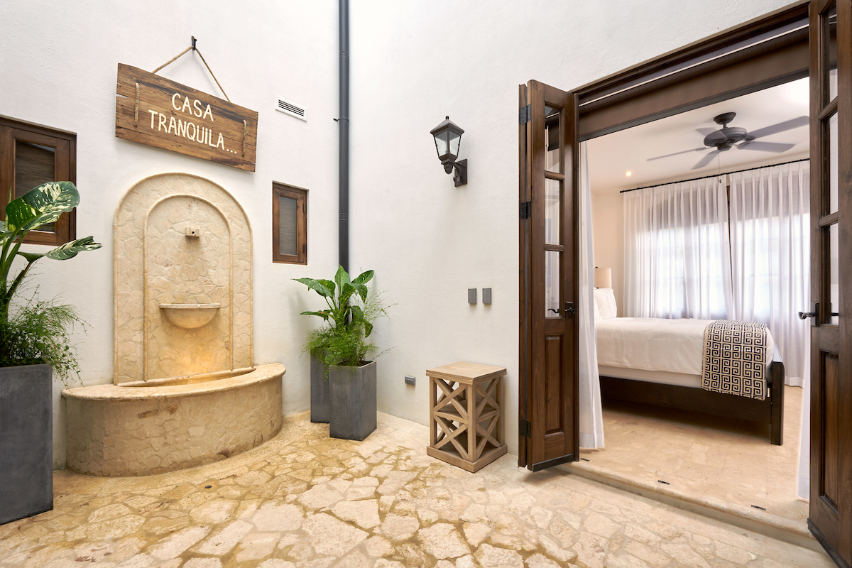 Las Catalinas Condo 963665