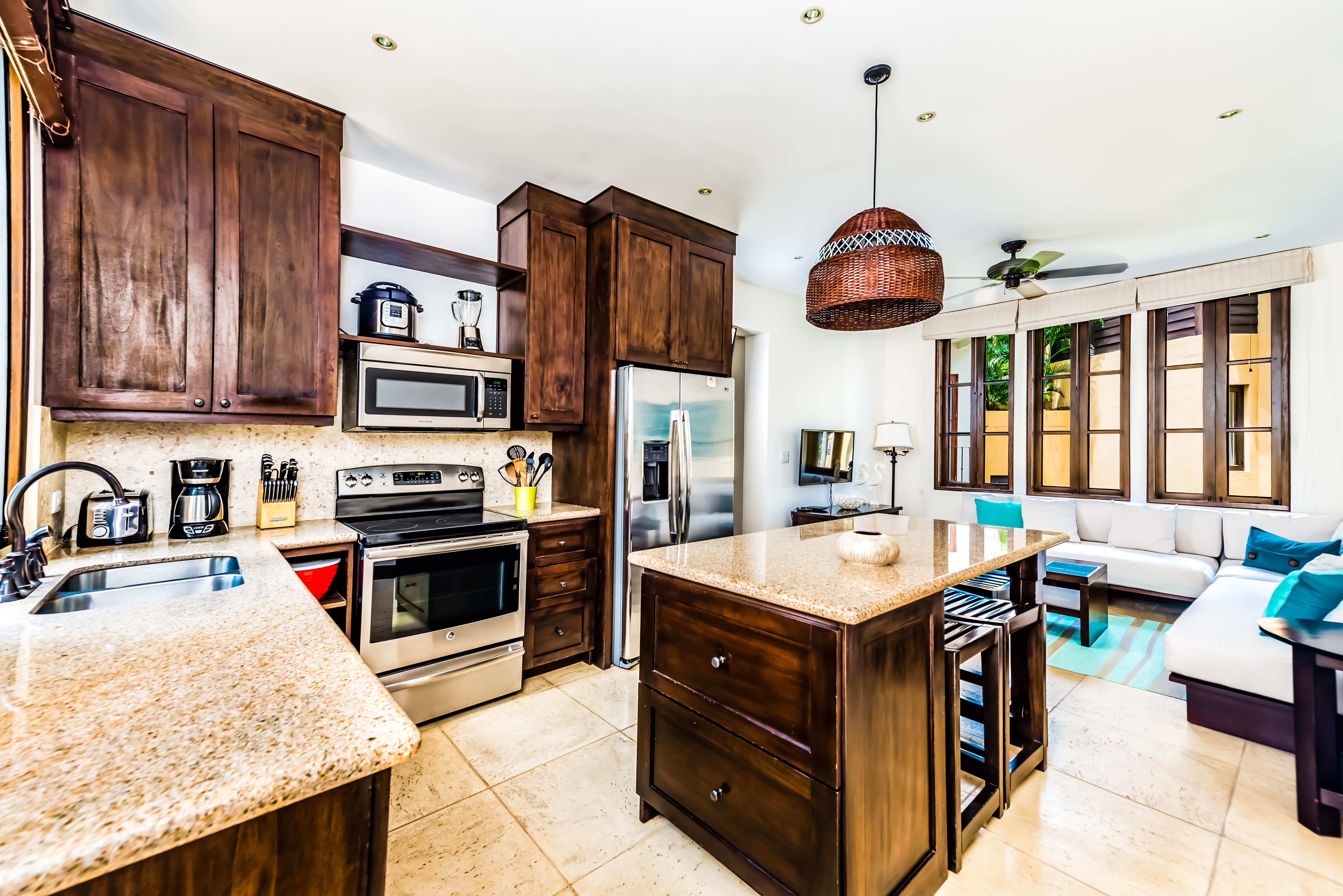 Las Catalinas Condo 963666