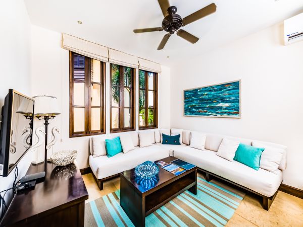 Las Catalinas Condo 963666