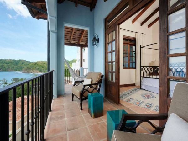 Five Bedroom Vacation Villa Walk to Playa Danta