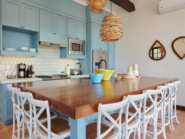 Five Bedroom Vacation Villa Walk to Playa Danta