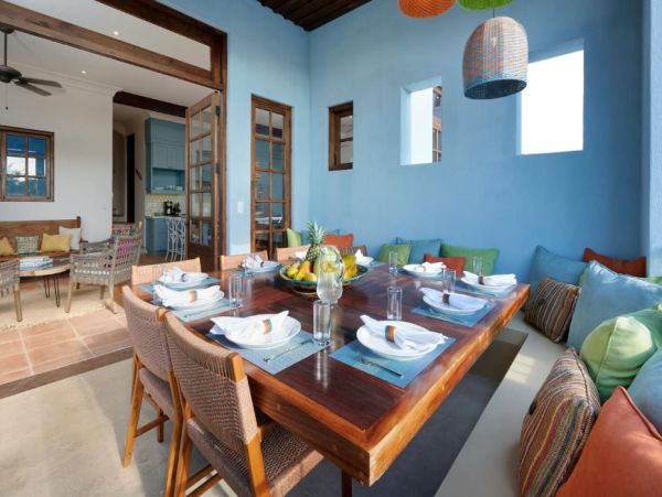 Five Bedroom Vacation Villa Walk to Playa Danta