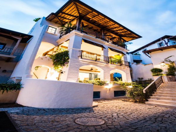 Las Catalinas Condo 963668