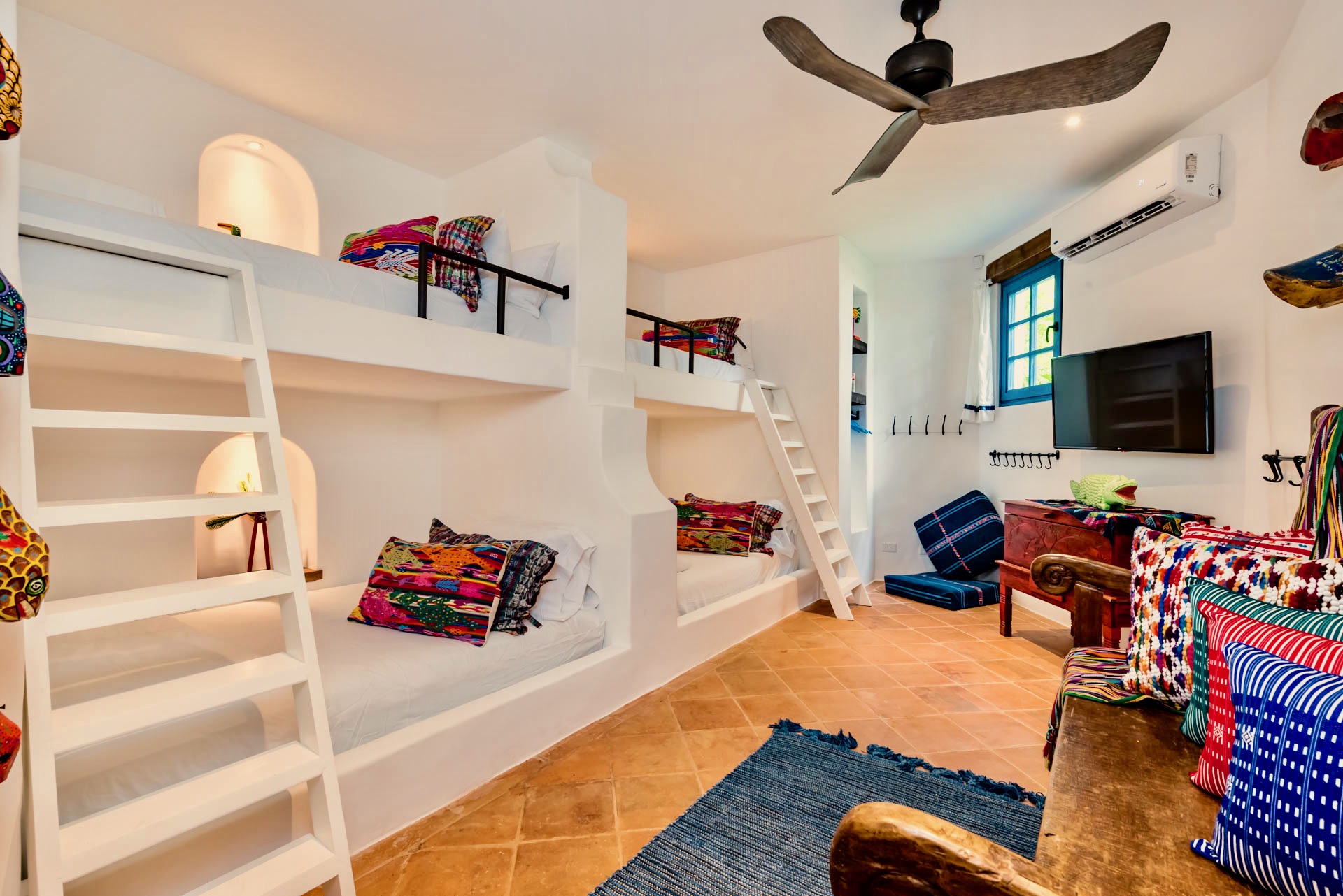 Las Catalinas Condo 963668