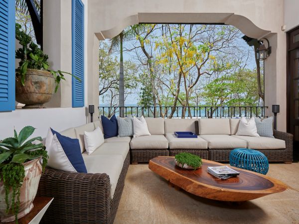 Short Walk to Beach 3 Bedroom Home