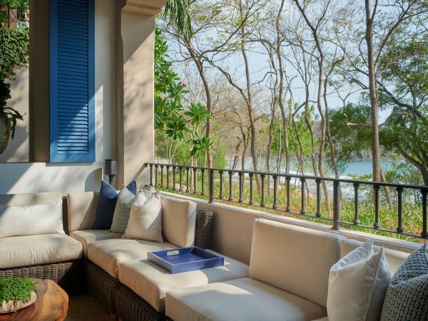 Short Walk to Beach 3 Bedroom Home