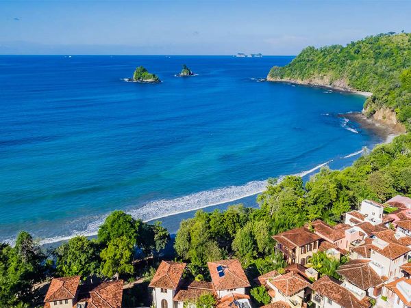 Stunning Vacation Villa With Spectacular Views 8 Guests