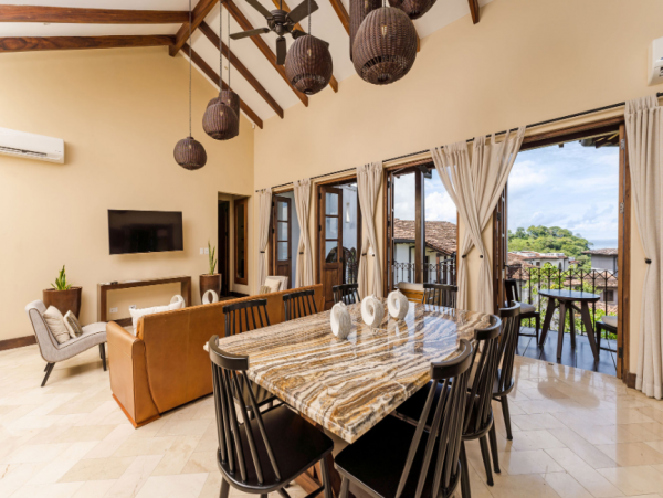 Las Catalinas Luxury Four Bedroom Vacation Villa Sleeps 12
