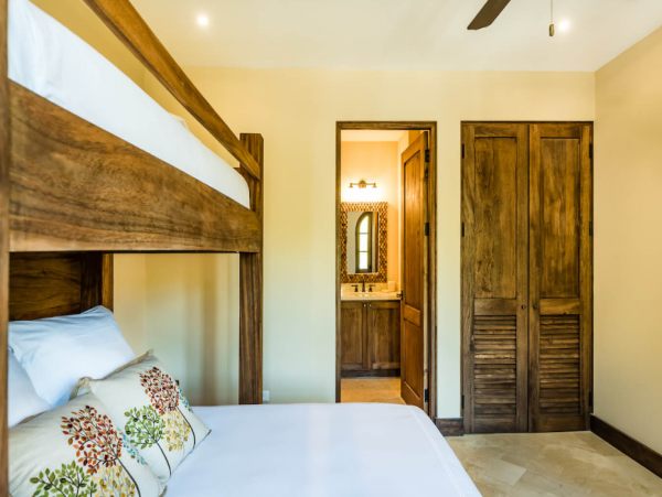 Las Catalinas Luxury Four Bedroom Vacation Villa Sleeps 12