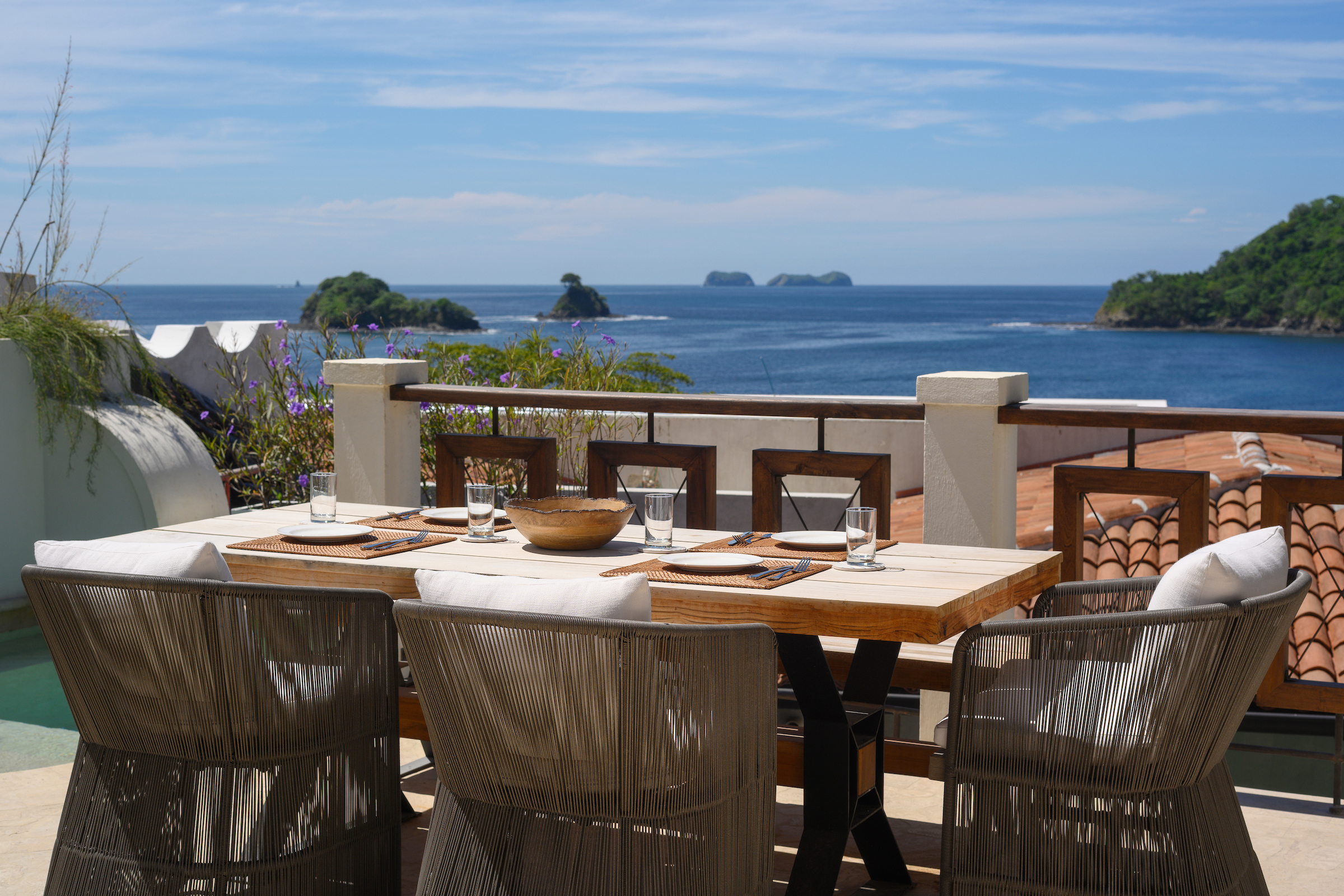 Views of Catalina Island Luxury Accommodation