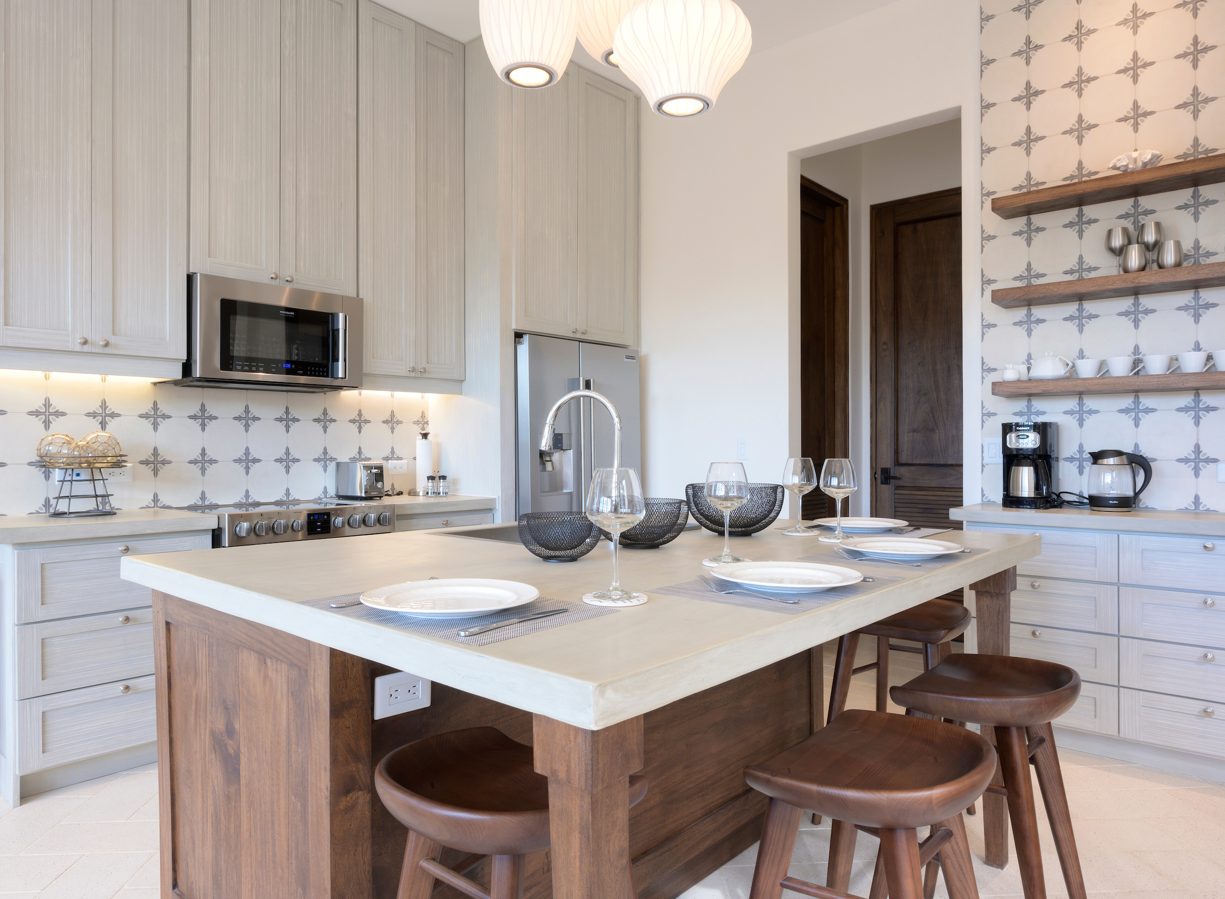 Views of Catalina Island Luxury Accommodation