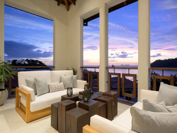 Views of Catalina Island Luxury Accommodation