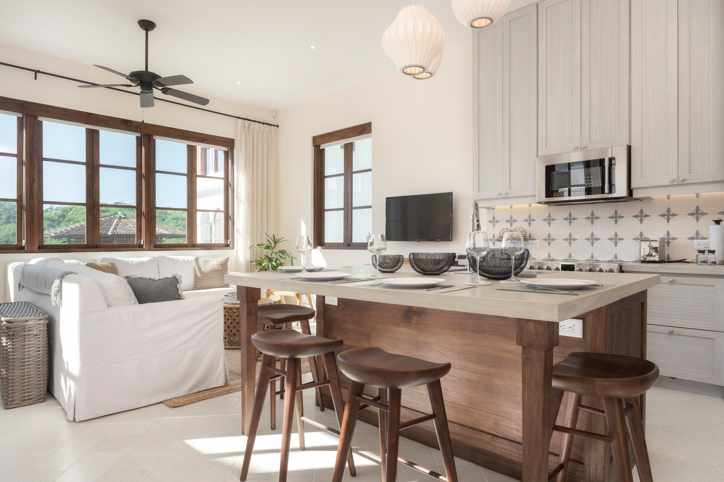 Views of Catalina Island Luxury Accommodation