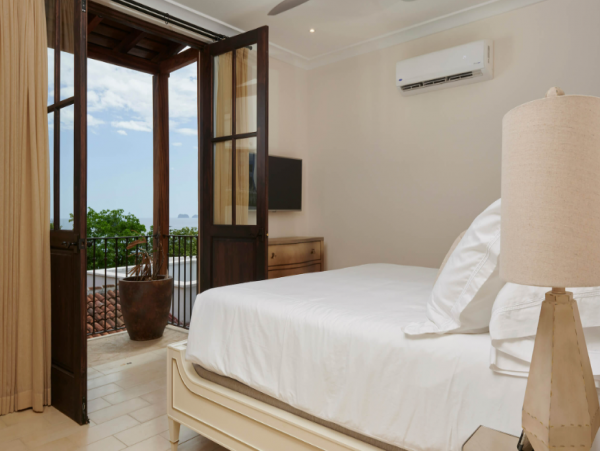 Las Catalinas Gorgeous House with 4 Bedrooms & Great Views