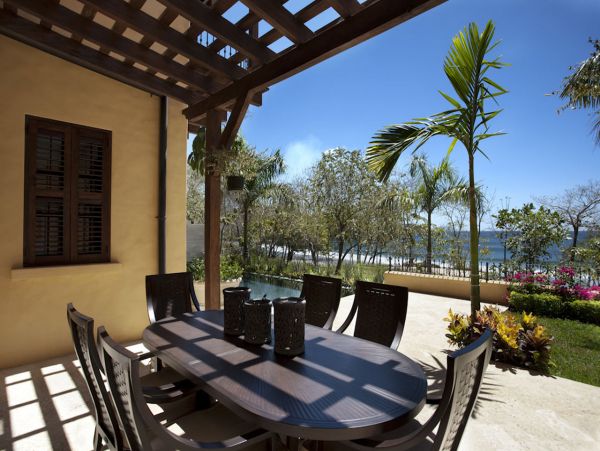 Stunning in Every Way Walk to Beach Villa Costa Rica