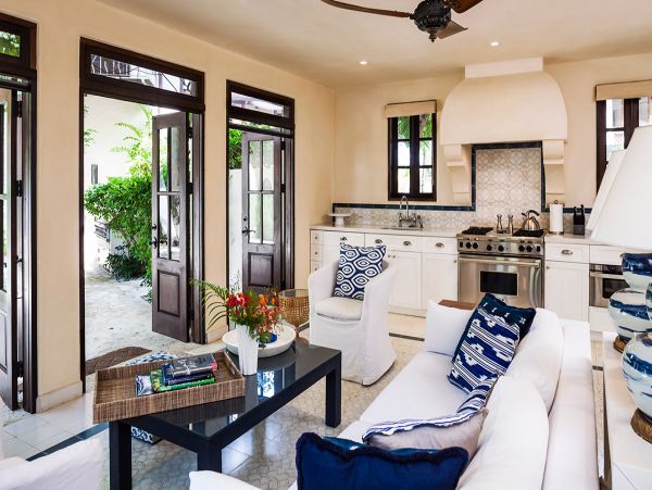 Las Catalinas Stunning Three-Story Villa with 6 Bedrooms