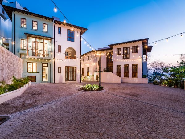 Luxury Vacation Villa in Las Catalinas Close to Beach